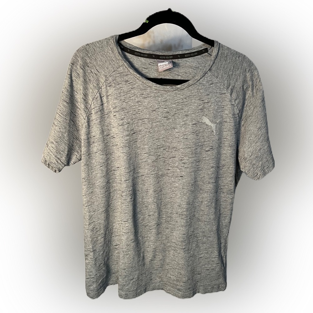Puma Shirt XL keeps you dry